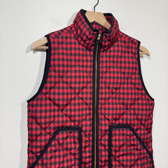 J. Crew Quilted Vest Women's Small Down filled Black Red Buffalo Check Preppy - Picture 2 of 5